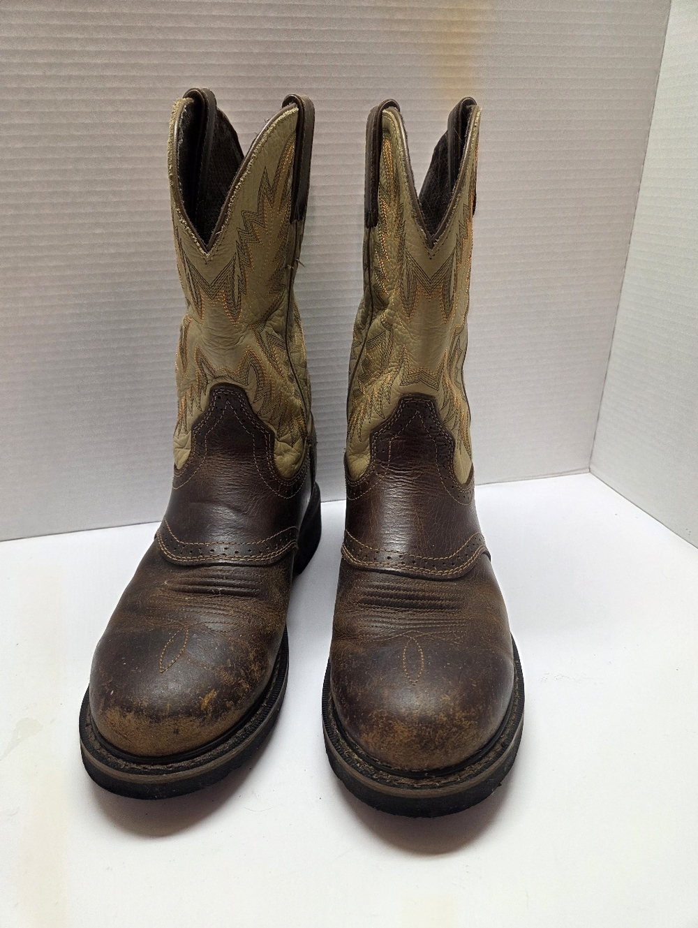 Justin Superintendent Brown and Tan Leather Western Work Boots Men's Size 9